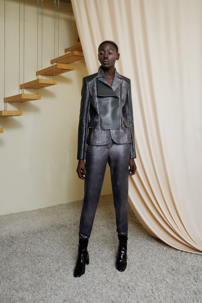 "Как дома, где бы ты не находилась": дуэт VOROZHBYT&ZEMSKOVA представил новый лукбук сезона осень-зима 2018/19